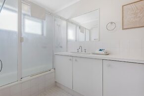 Kalua Holiday Apartments