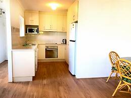 Kalua Holiday Apartments