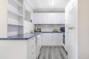 Kalua Holiday Apartments