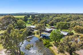 Halls Haven Holiday Units