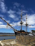 Emu Point Motel & Apartments