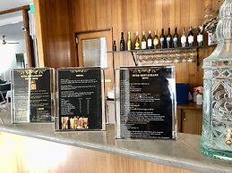 Byer Fountain Motor Inn, Holbrook