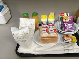 Byer Fountain Motor Inn, Holbrook