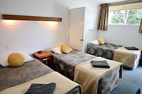 Byer Fountain Motor Inn, Holbrook