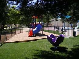 Porepunkah Pines Holiday Park