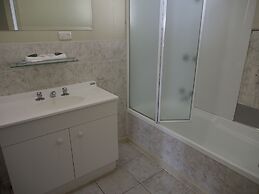 Porepunkah Pines Holiday Park