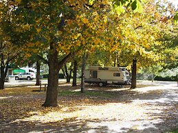 Porepunkah Pines Holiday Park