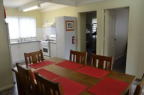 Porepunkah Pines Holiday Park