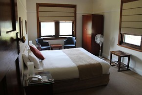 The Dormie House - On The Golf Course