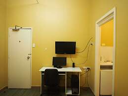 Central Private Hotel