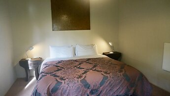 Wharepuke Subtropical Accommodation