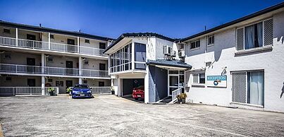 Ocean Front at The Entrance