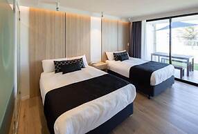 Ocean Front at The Entrance