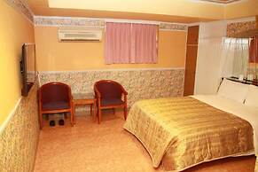Ti Hwa Hotel