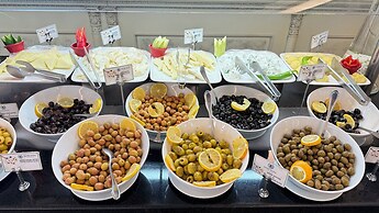 Demir Hotel