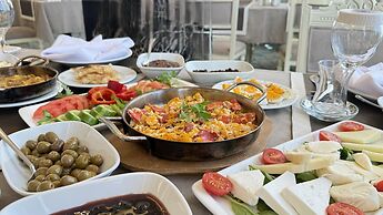 Demir Hotel