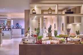 The Level at the Melia White House