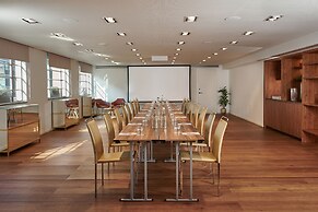The Level at the Melia White House