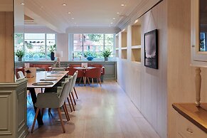 The Level at the Melia White House