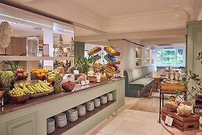 The Level at the Melia White House