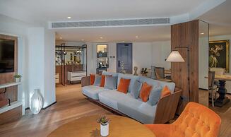 The Level at the Melia White House