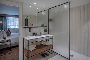 The Level at the Melia White House