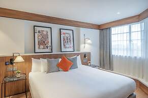 The Level at the Melia White House