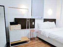 Ekonomy Haeundae Guesthouse