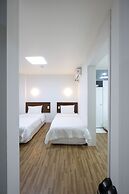 Ekonomy Haeundae Guesthouse