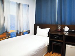 Ekonomy Haeundae Guesthouse