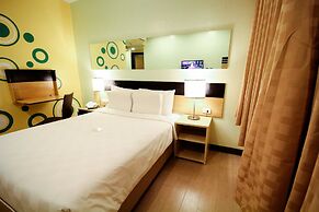 Go Hotels Iloilo