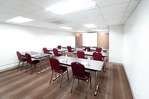 Go Hotels Plus Mandaluyong