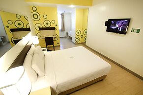 Go Hotels Otis - Manila