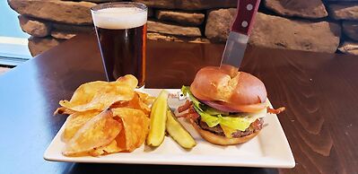 Hyatt Place at The Hollywood Casino / Pittsburgh - South