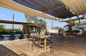 Hostal Illes Pitiüses