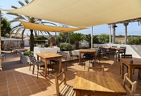 Hostal Illes Pitiüses