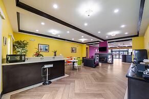 Residency Suites - Cotulla