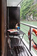 Halong Carina Cruise