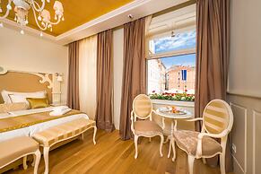 Piazza Heritage Hotel