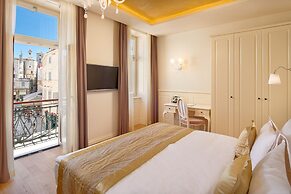 Piazza Heritage Hotel