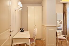 Piazza Heritage Hotel