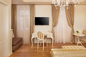 Piazza Heritage Hotel