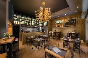 Piazza Heritage Hotel