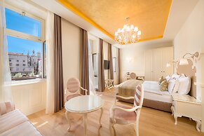 Piazza Heritage Hotel