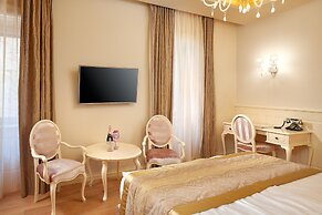 Piazza Heritage Hotel