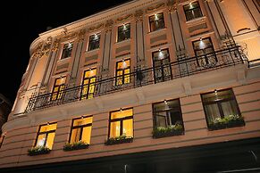 Piazza Heritage Hotel