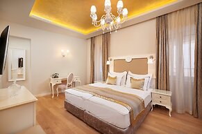 Piazza Heritage Hotel