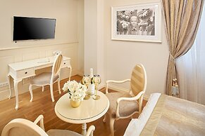 Piazza Heritage Hotel