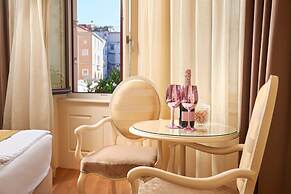 Piazza Heritage Hotel