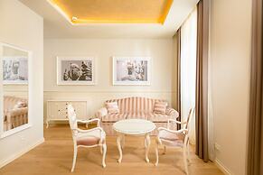 Piazza Heritage Hotel